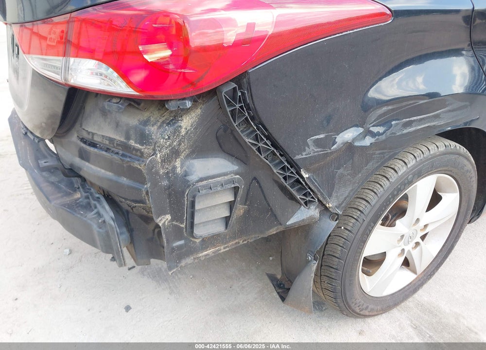 2012 HYUNDAI ELANTRA VIN: KMHDH4AE1CU432326