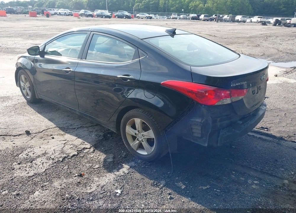 2012 HYUNDAI ELANTRA VIN: KMHDH4AE1CU432326