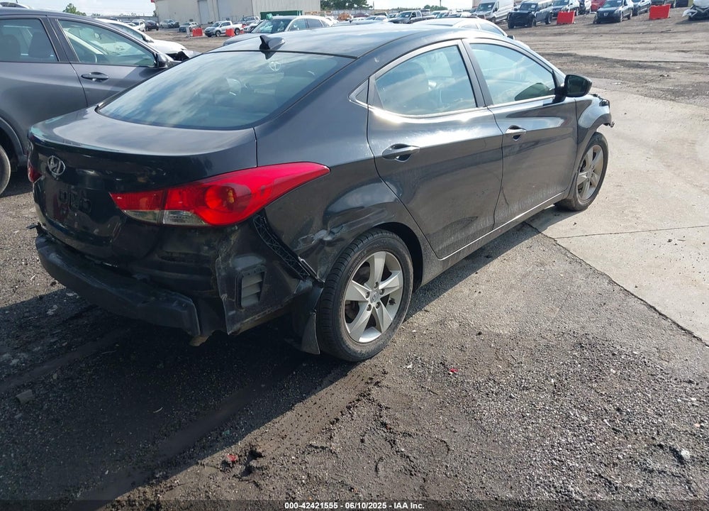 2012 HYUNDAI ELANTRA VIN: KMHDH4AE1CU432326