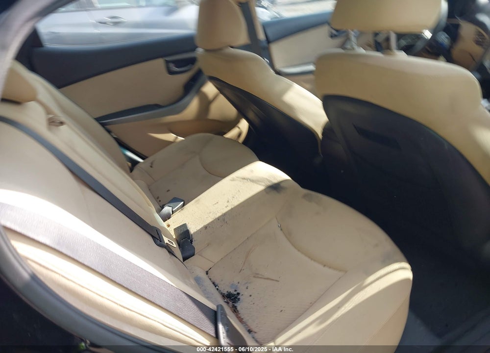 2012 HYUNDAI ELANTRA VIN: KMHDH4AE1CU432326