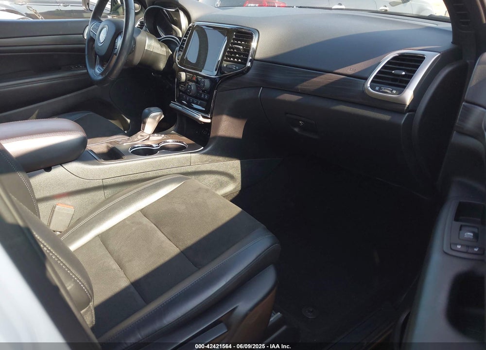 2019 JEEP GRAND CHEROKEE ALTITUDE 4X2 VIN: 1C4RJEAG4KC805594