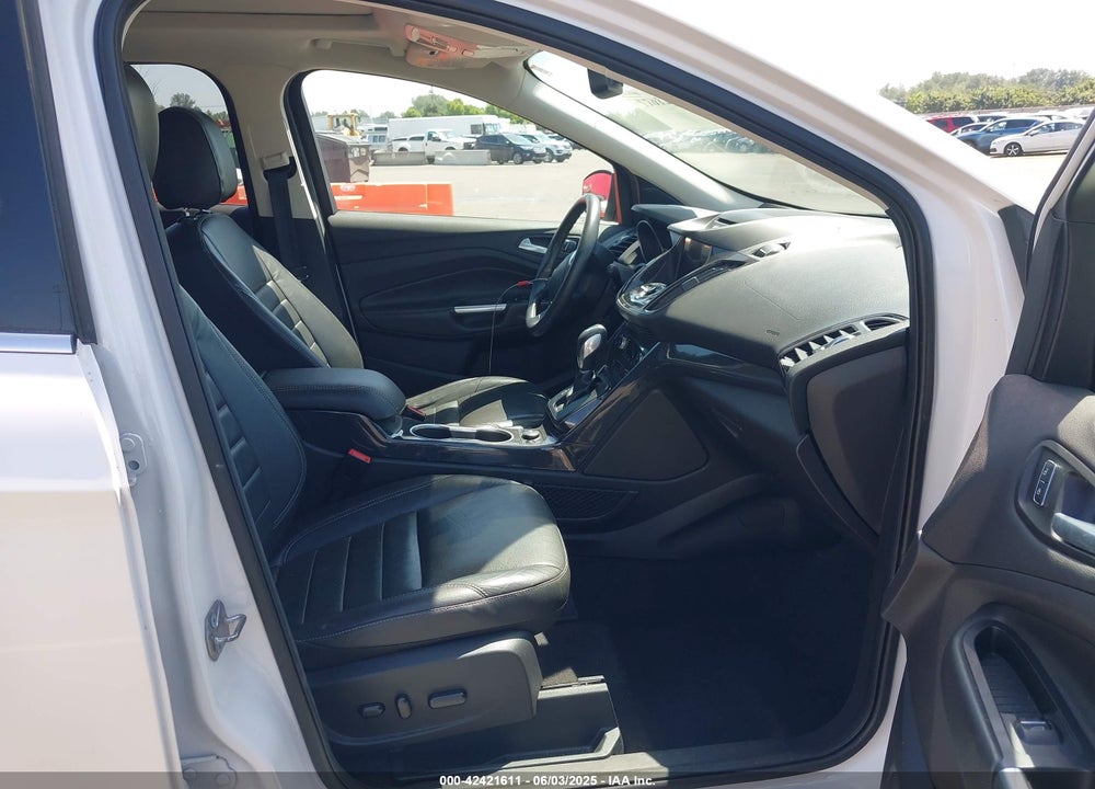 2016 FORD ESCAPE TITANIUM VIN: 1FMCU9J97GUA75831