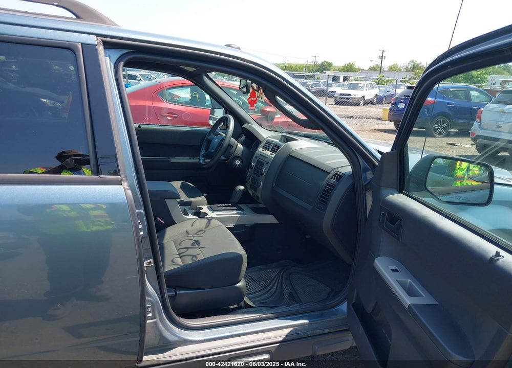 2010 FORD ESCAPE XLT VIN: 1FMCU9DG0AKC42348