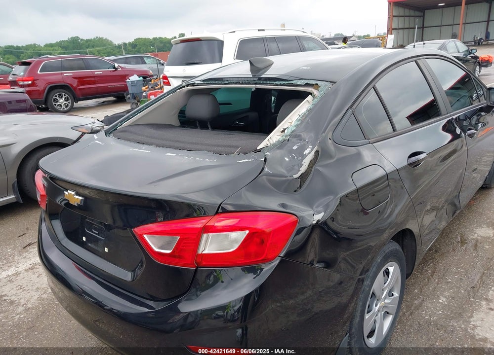 2017 CHEVROLET CRUZE VIN: 1G1BC5SM7H7248948