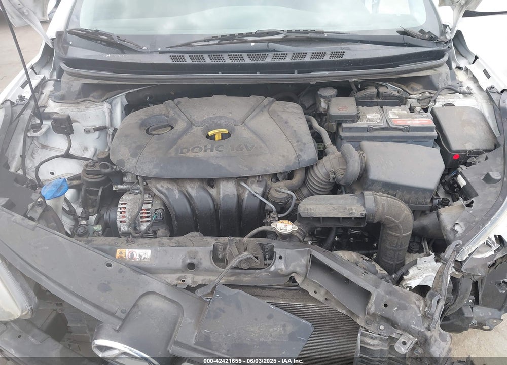 2015 HYUNDAI ELANTRA VIN: 5NPDH4AE5FH554030