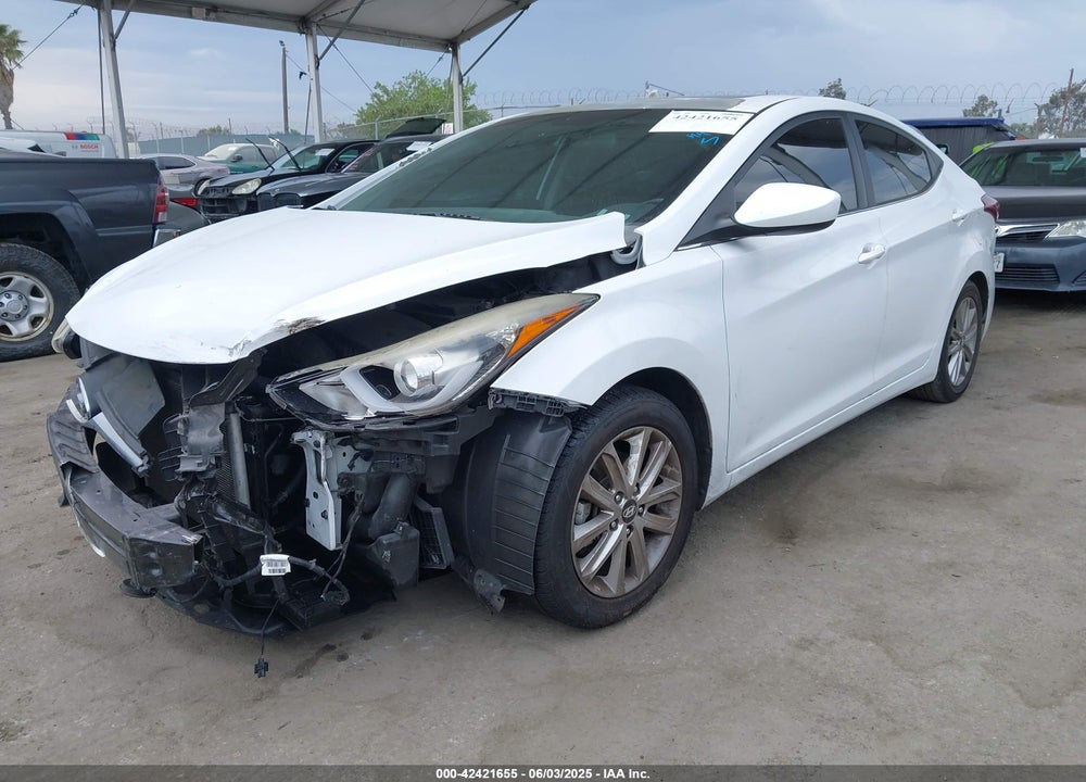 2015 HYUNDAI ELANTRA VIN: 5NPDH4AE5FH554030