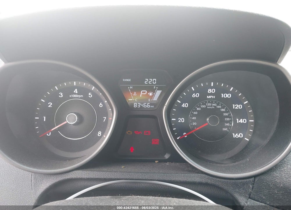 2015 HYUNDAI ELANTRA VIN: 5NPDH4AE5FH554030