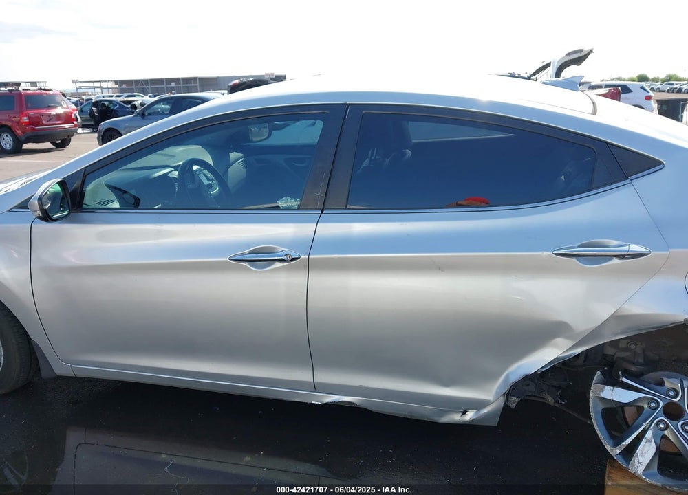 2015 HYUNDAI ELANTRA VIN: KMHDH4AEXFU303070
