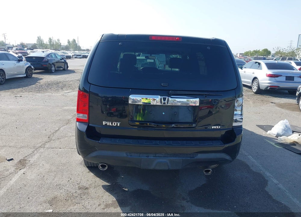2013 HONDA PILOT VIN: 5FNYF4H47DB055892