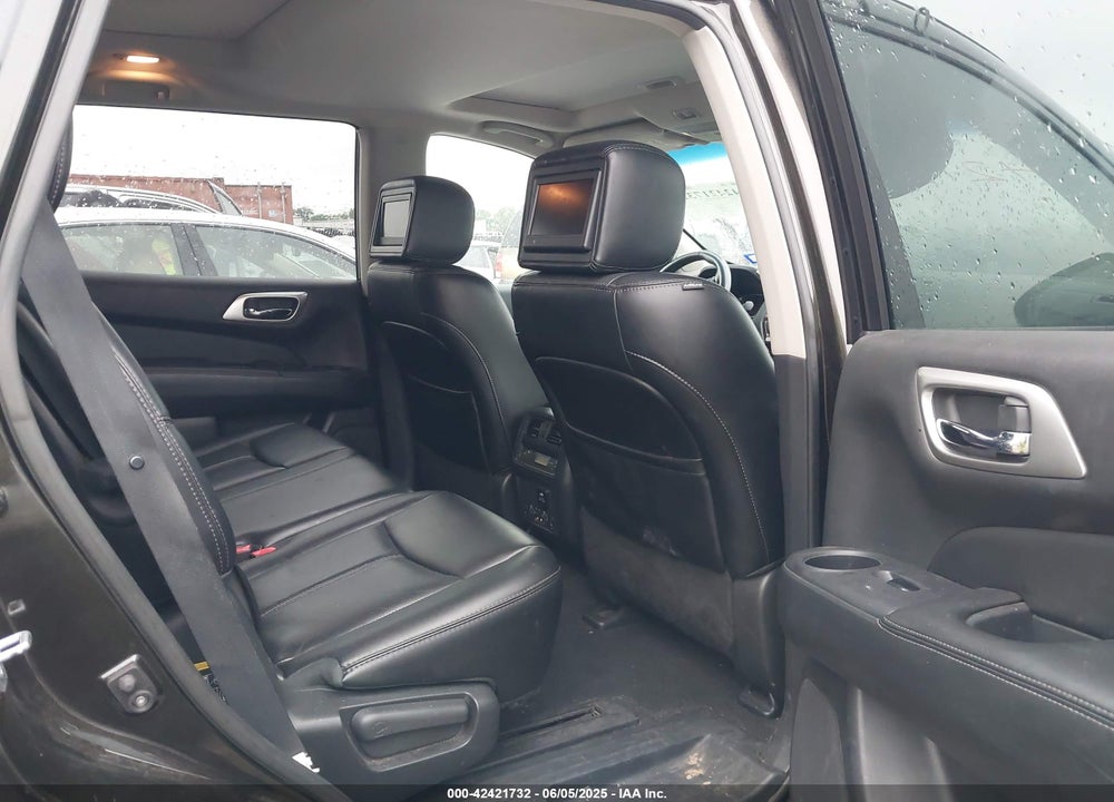 2015 NISSAN PATHFINDER VIN: 5N1AR2MM7FC622794