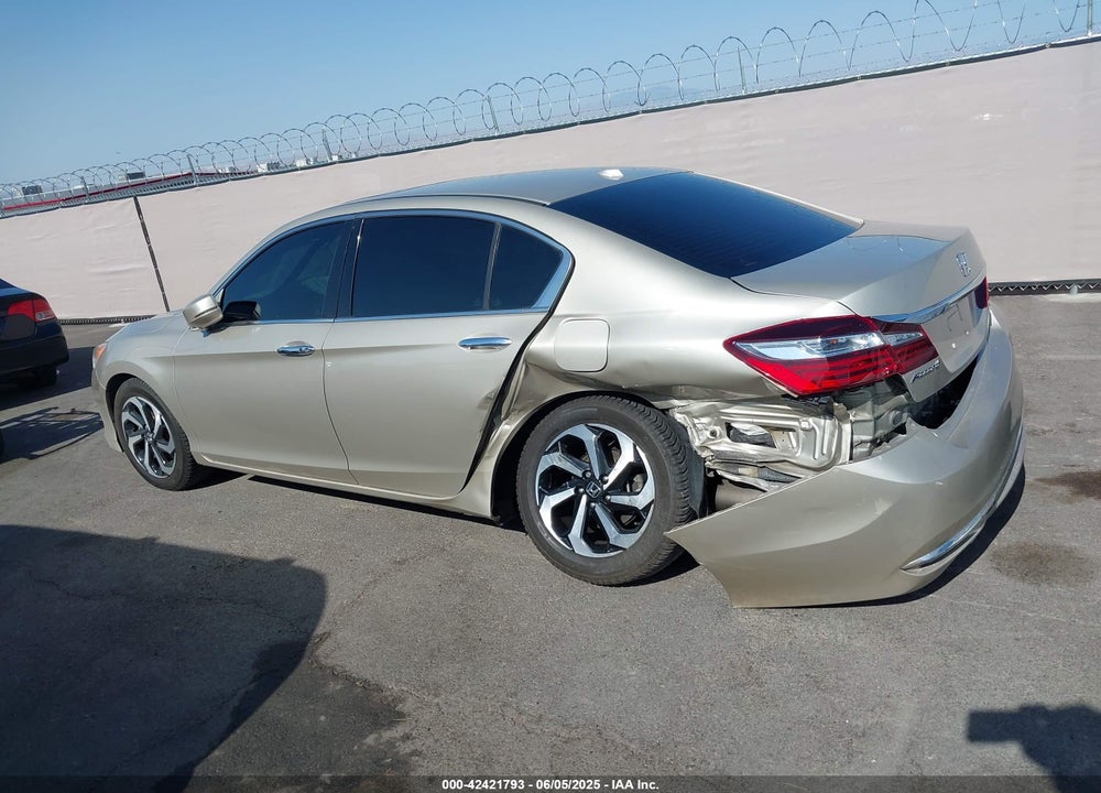 2017 HONDA ACCORD VIN: 1HGCR3F87HA025065