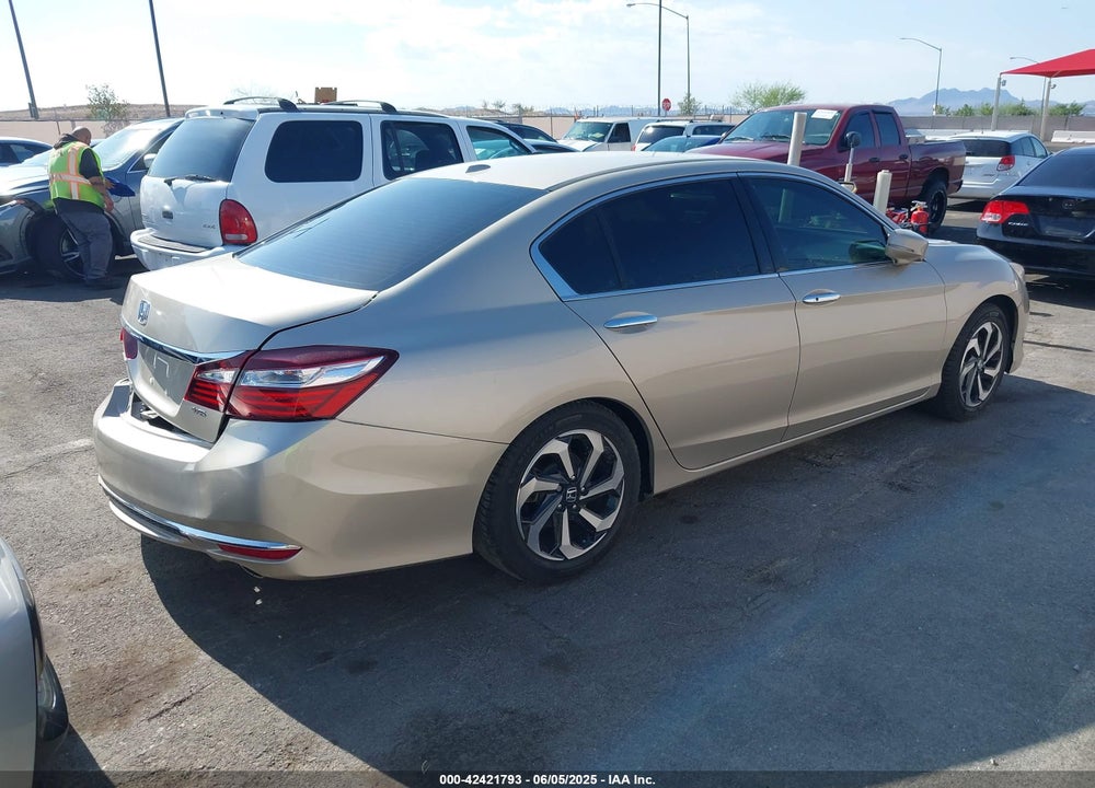2017 HONDA ACCORD VIN: 1HGCR3F87HA025065