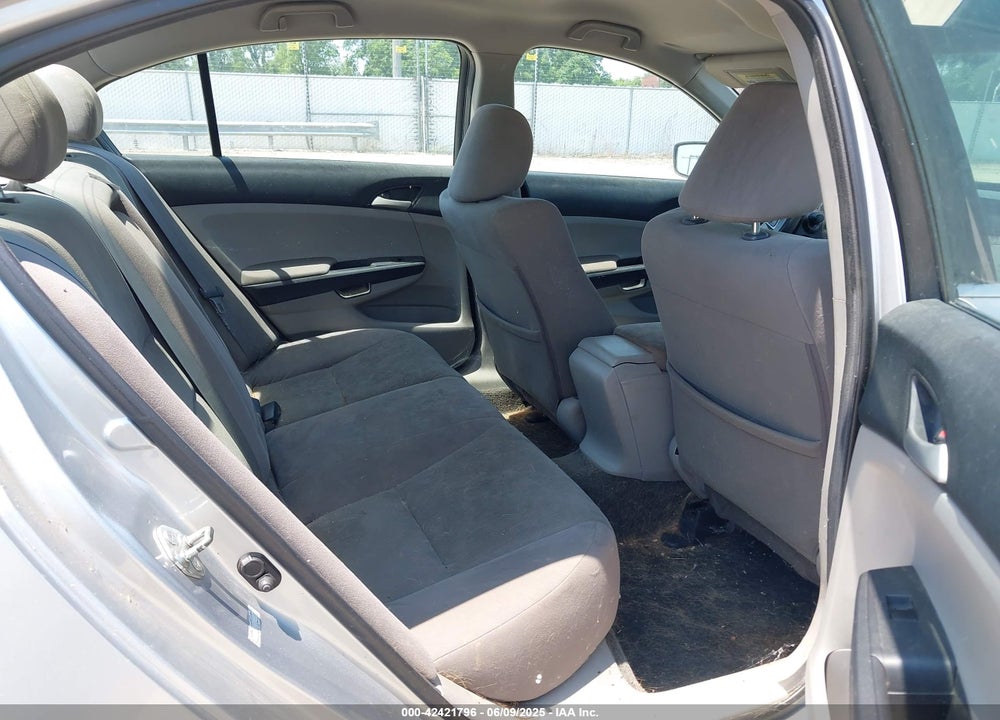 2011 HONDA ACCORD 2.4 LX VIN: 1HGCP2F37BA145931