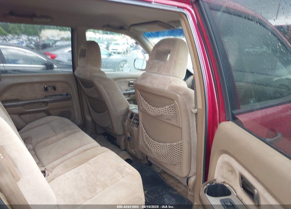 2005 HONDA PILOT EX VIN: 5FNYF18445B022400
