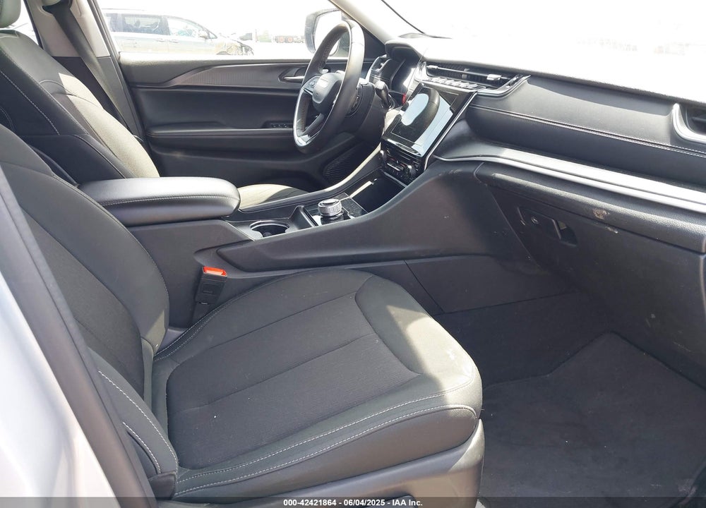 2023 JEEP GRAND CHEROKEE L LAREDO 4X4 VIN: 1C4RJKAG1P8894730