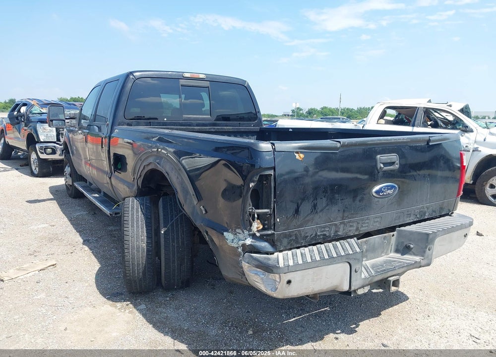 2011 FORD F-350 LARIAT VIN: 1FT8W3DT0BEB03013