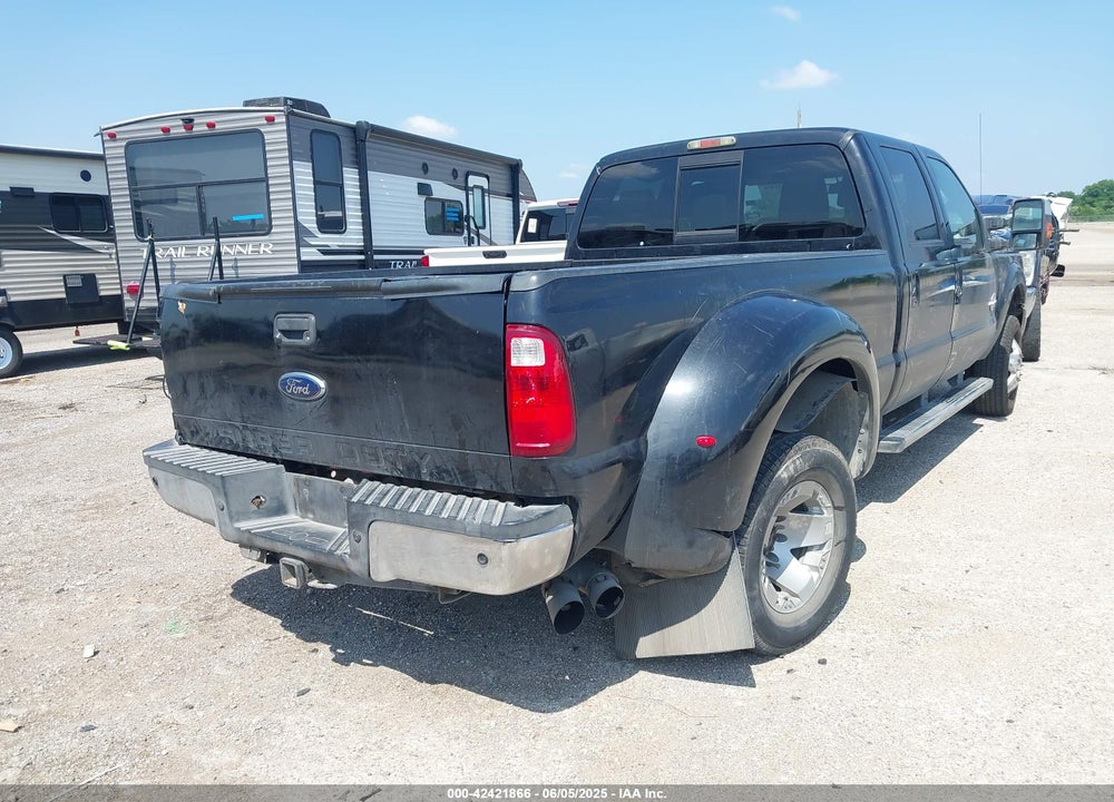 2011 FORD F-350 LARIAT VIN: 1FT8W3DT0BEB03013
