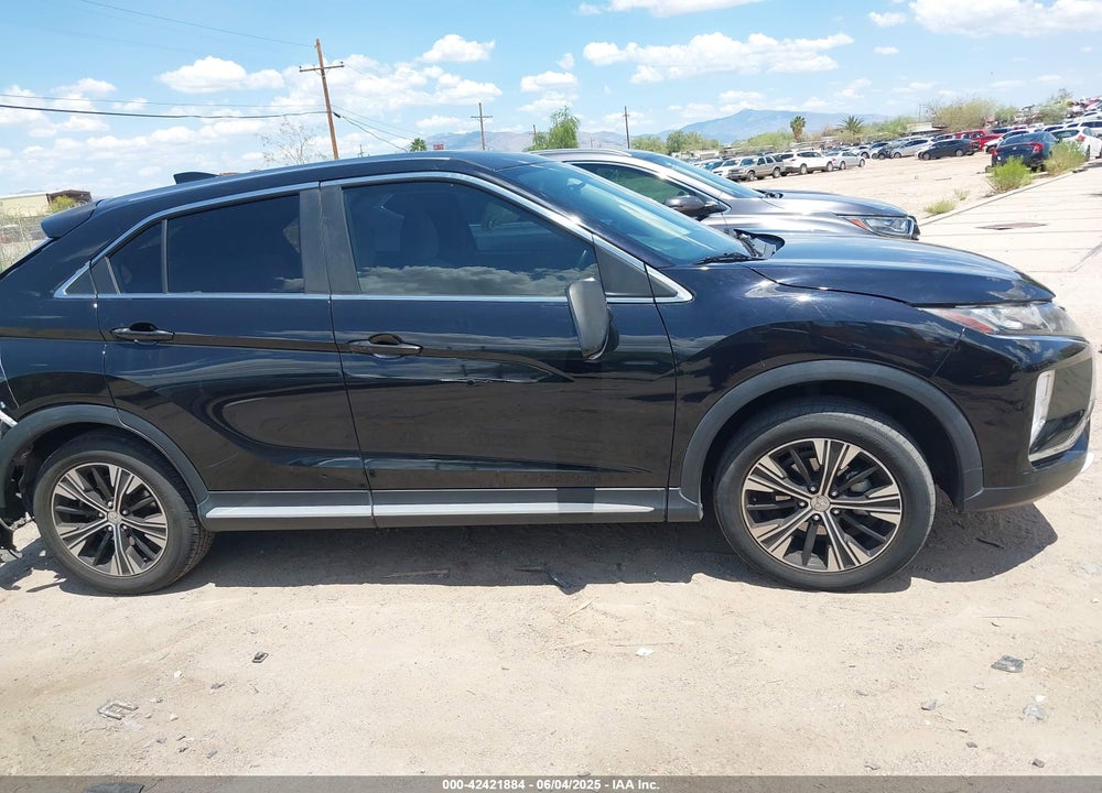 2018 MITSUBISHI ECLIPSE CROSS VIN: JA4AT5AA5JZ039030