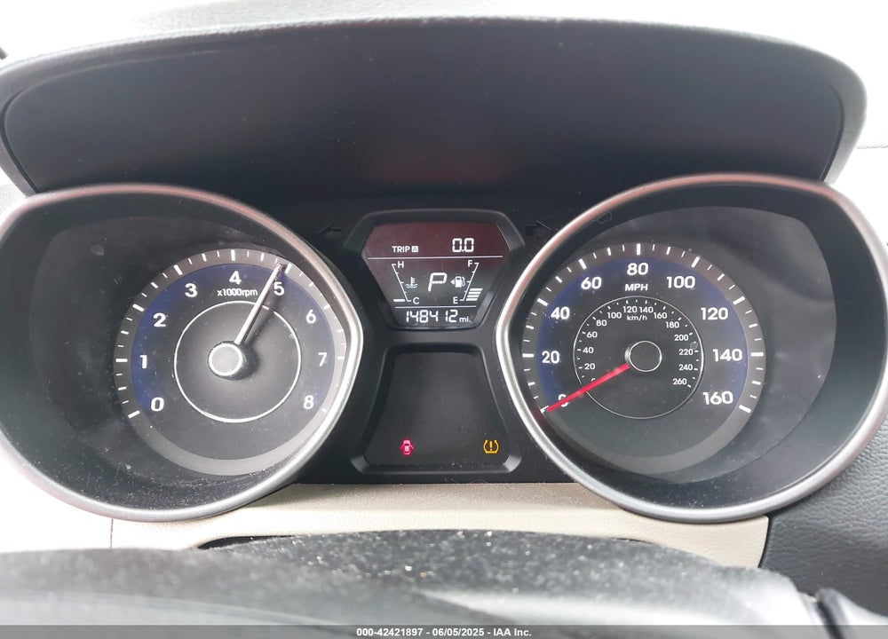 2014 HYUNDAI ELANTRA VIN: 5NPDH4AE0EH502884