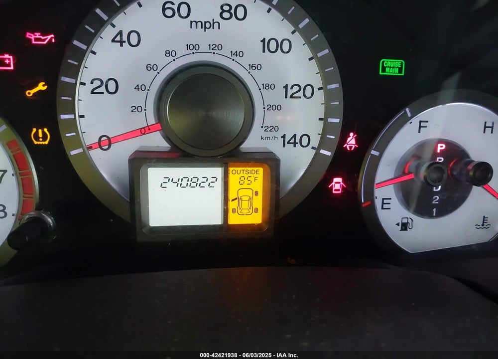 2011 HONDA PILOT EX VIN: 5FNYF4H4XBB071369