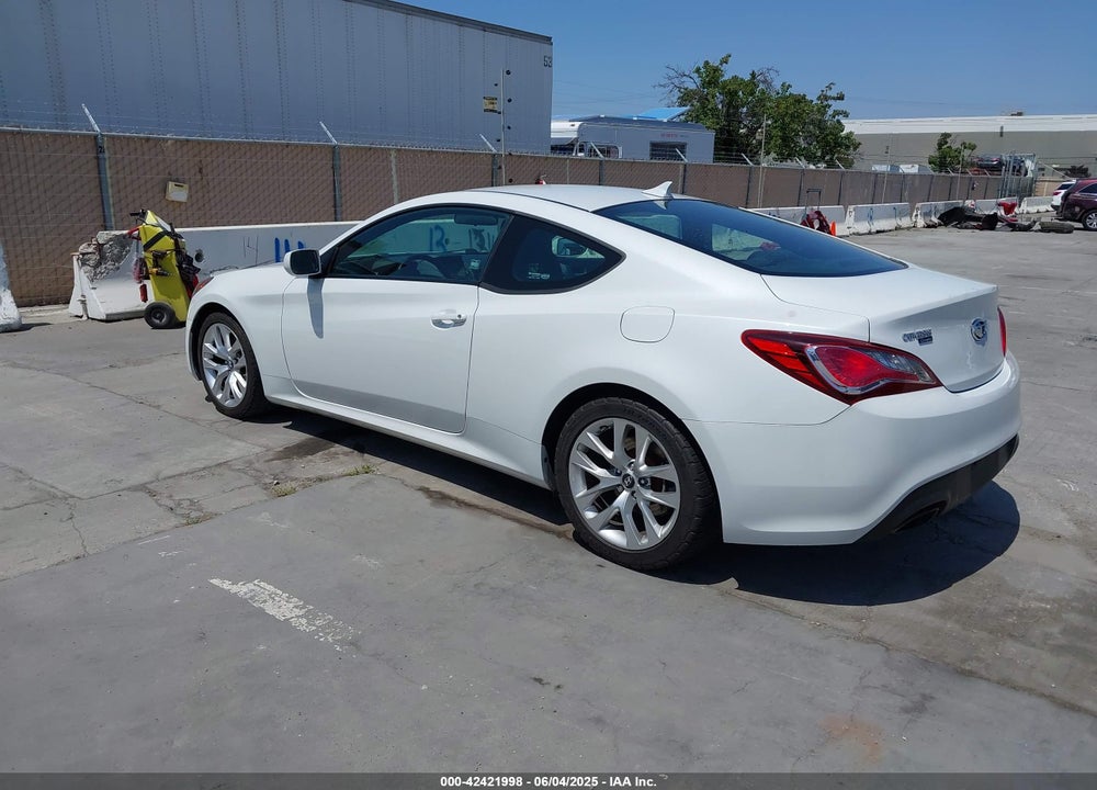 2013 HYUNDAI GENESIS VIN: KMHHT6KD7DU088682