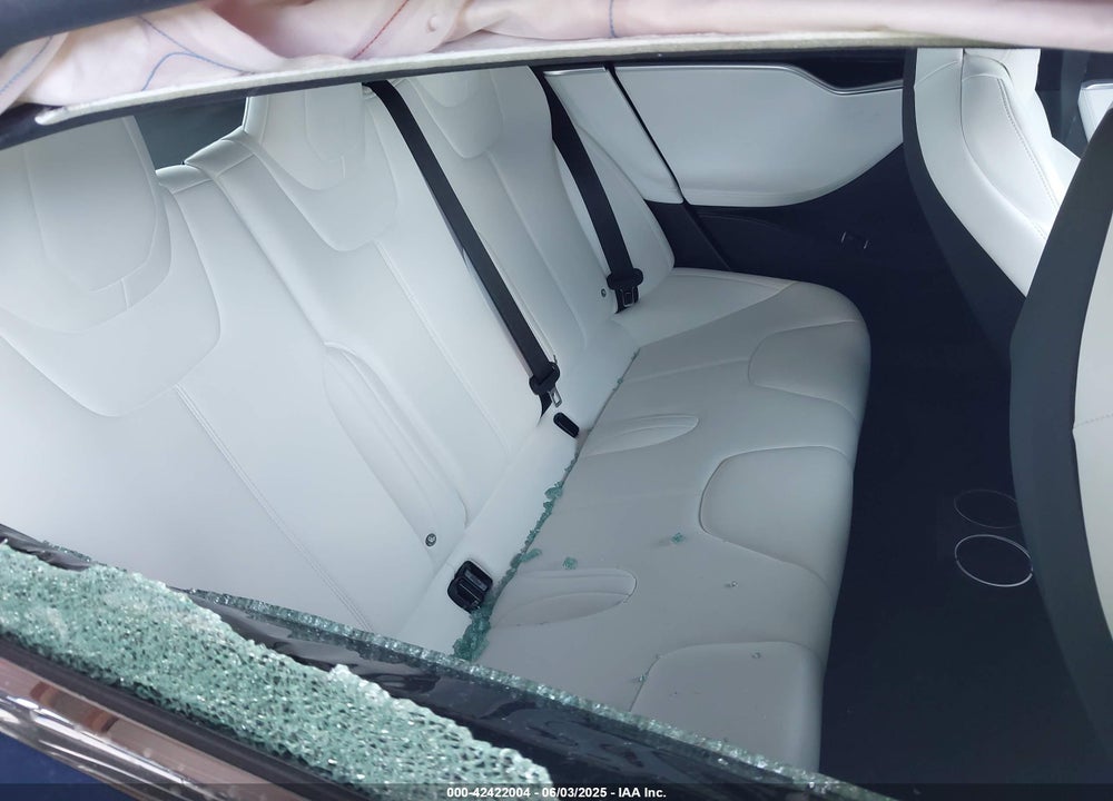 2017 TESLA MODEL S VIN: 5YJSA1E21HF190815