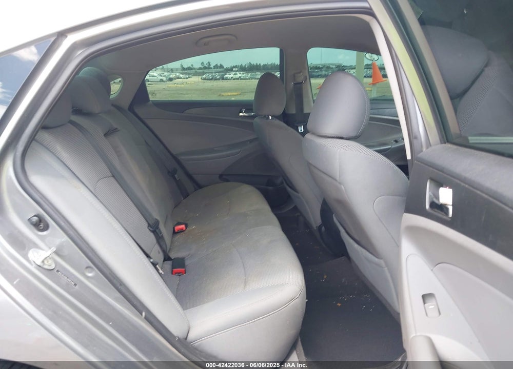 2013 HYUNDAI SONATA GLS VIN: 5NPEB4AC4DH797328