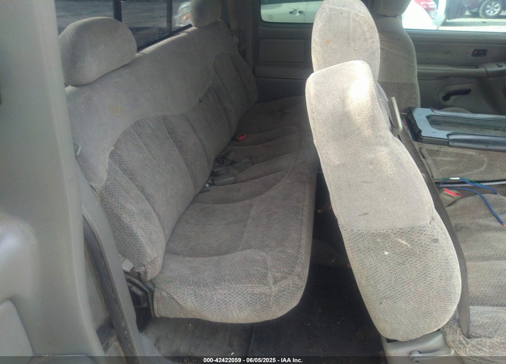 1999 CHEVROLET SILVERADO 1500 LS VIN: 2GCEC19V0X1231173