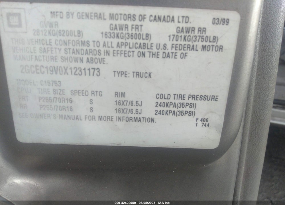 1999 CHEVROLET SILVERADO 1500 LS VIN: 2GCEC19V0X1231173