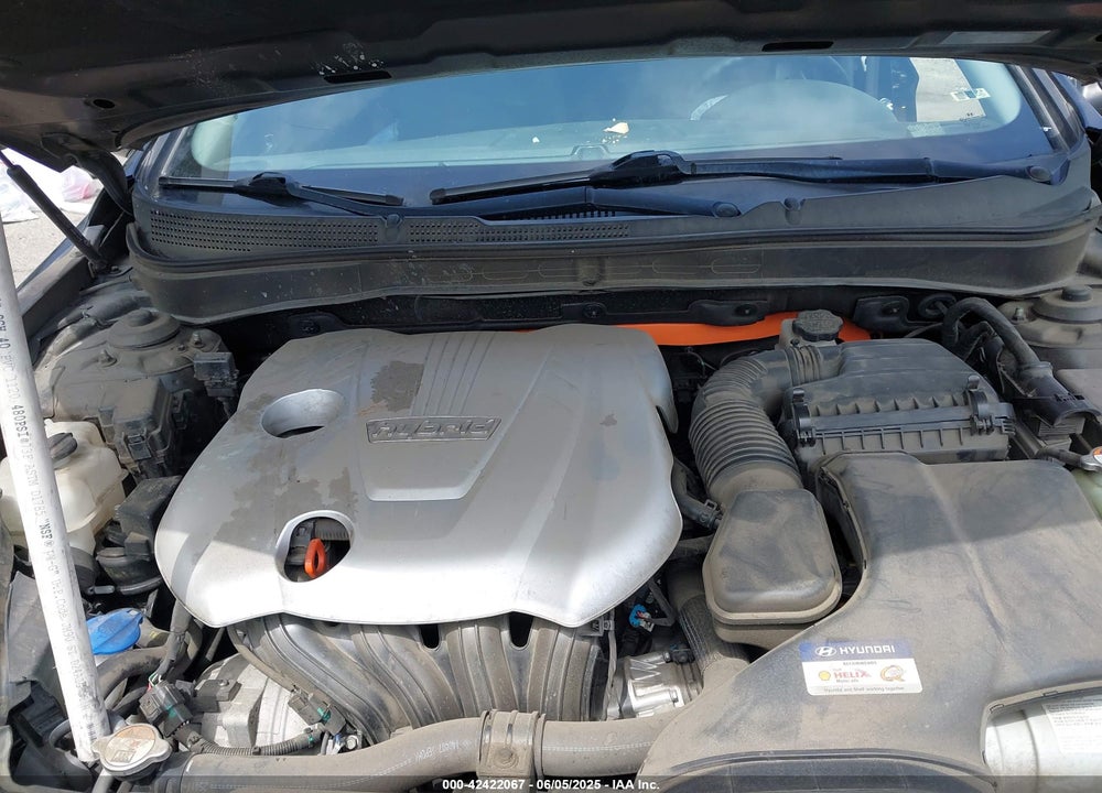 2014 HYUNDAI SONATA HYBRID VIN: KMHEC4A43EA114917