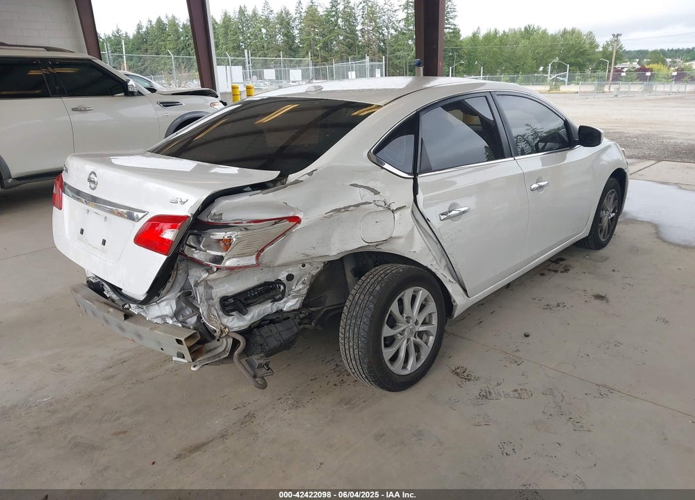 2018 NISSAN SENTRA SV VIN: 3N1AB7AP9JL639911