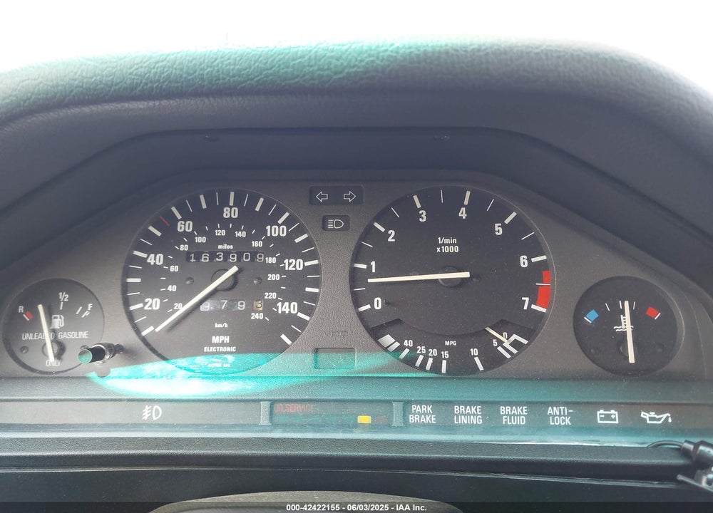 1991 BMW 325 IC AUTOMATIC VIN: WBABB2315MEC25347