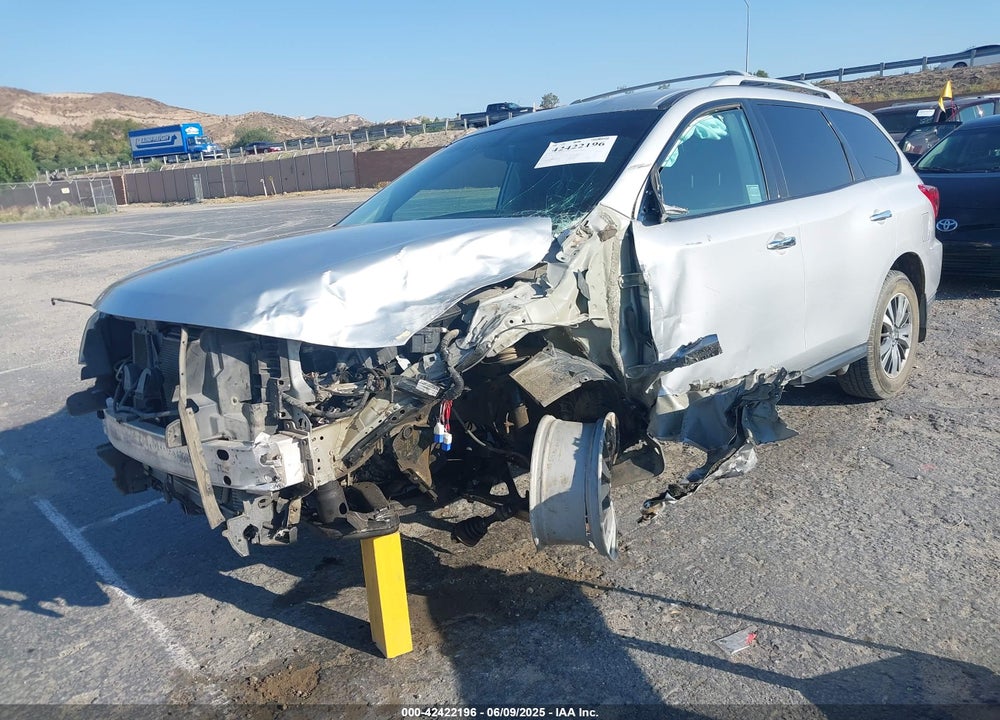 2017 NISSAN PATHFINDER S VIN: 5N1DR2MN5HC629123
