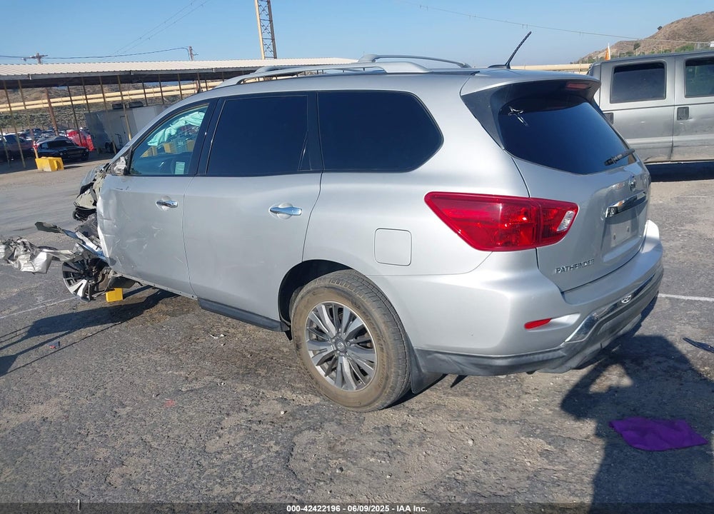 2017 NISSAN PATHFINDER S VIN: 5N1DR2MN5HC629123