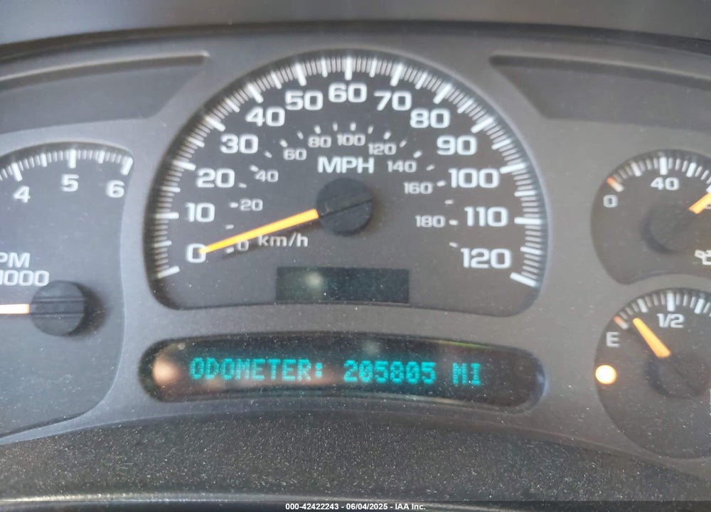 2003 CHEVROLET TAHOE LT VIN: 1GNEC13T53J331221