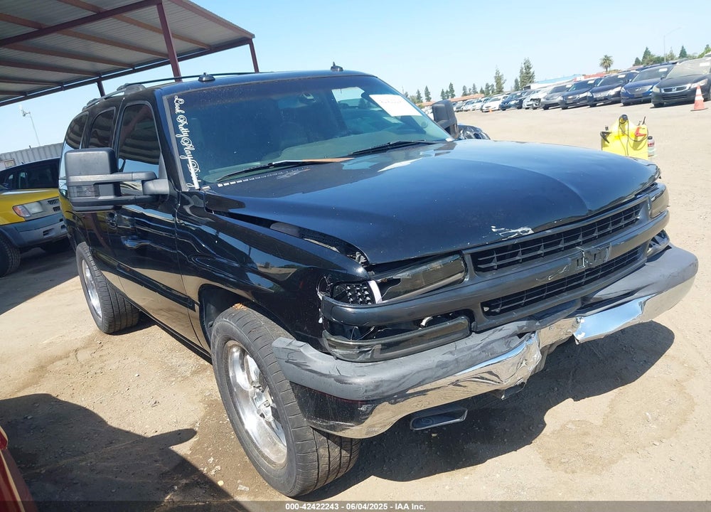 2003 CHEVROLET TAHOE LT VIN: 1GNEC13T53J331221