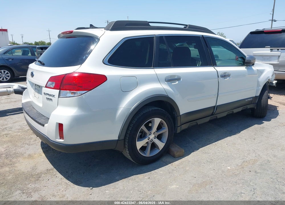 2014 SUBARU OUTBACK VIN: 4S4BRDPC3E2279215