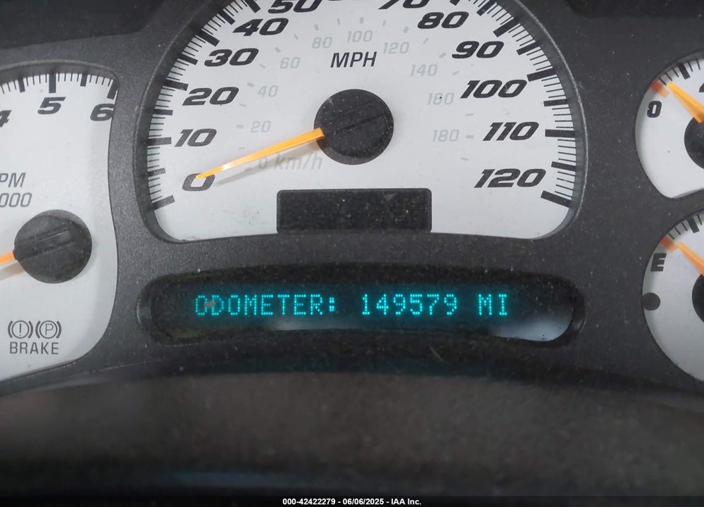 2004 CHEVROLET SILVERADO 1500 SS VIN: 2GCEK19N141142906