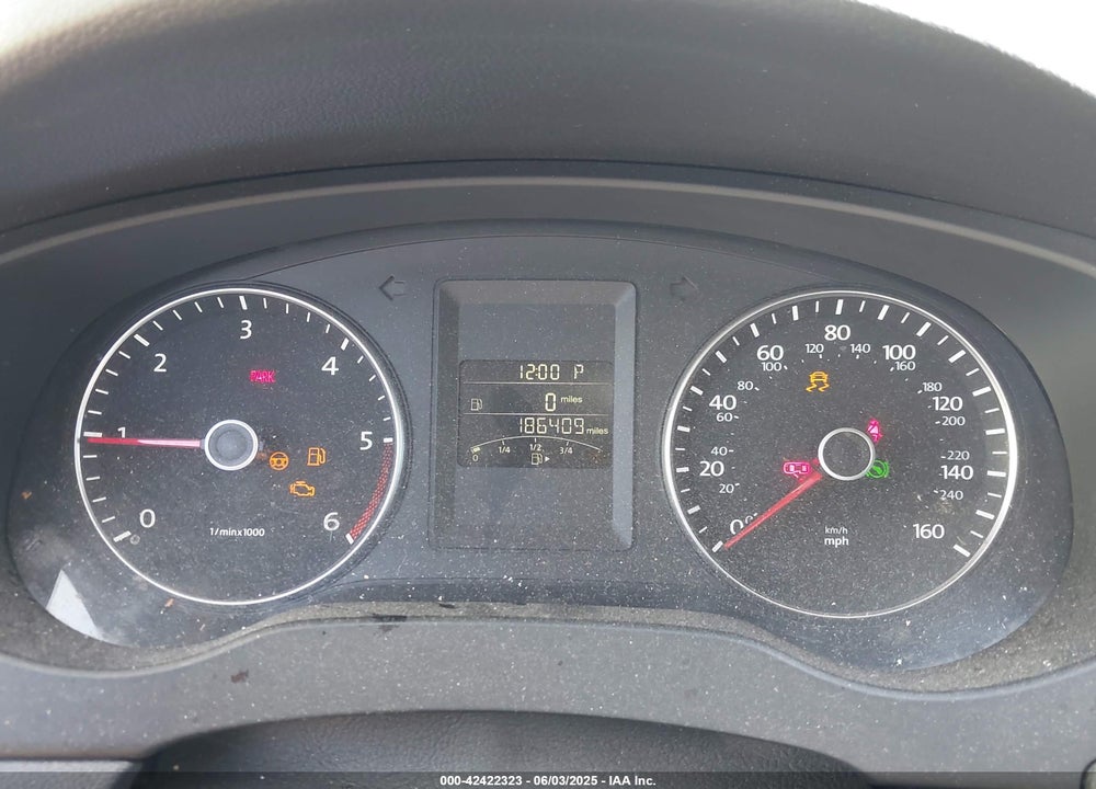 2014 VOLKSWAGEN JETTA VIN: 3VWLL7AJ0EM386974