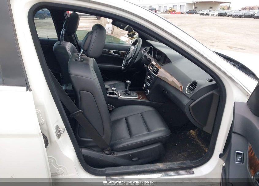 2014 MERCEDES-BENZ C CLASS VIN: WDDGF8AB5EA961762