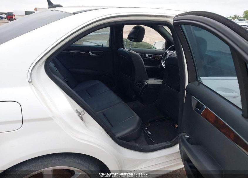 2014 MERCEDES-BENZ C CLASS VIN: WDDGF8AB5EA961762