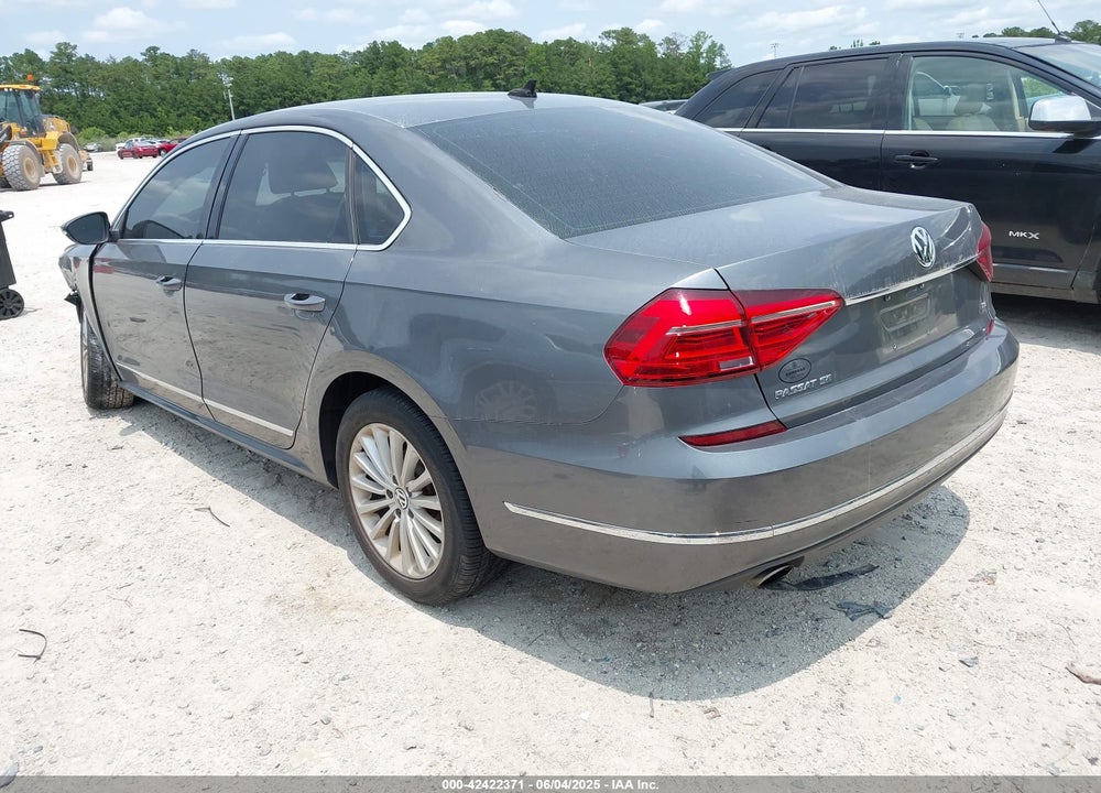 2016 VOLKSWAGEN PASSAT VIN: 1VWBS7A3XGC039432