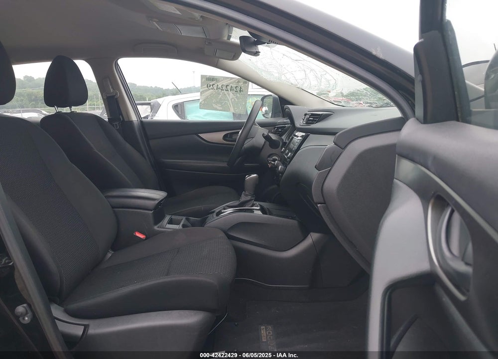 2021 NISSAN ROGUE SPORT VIN: JN1BJ1AW7MW438051