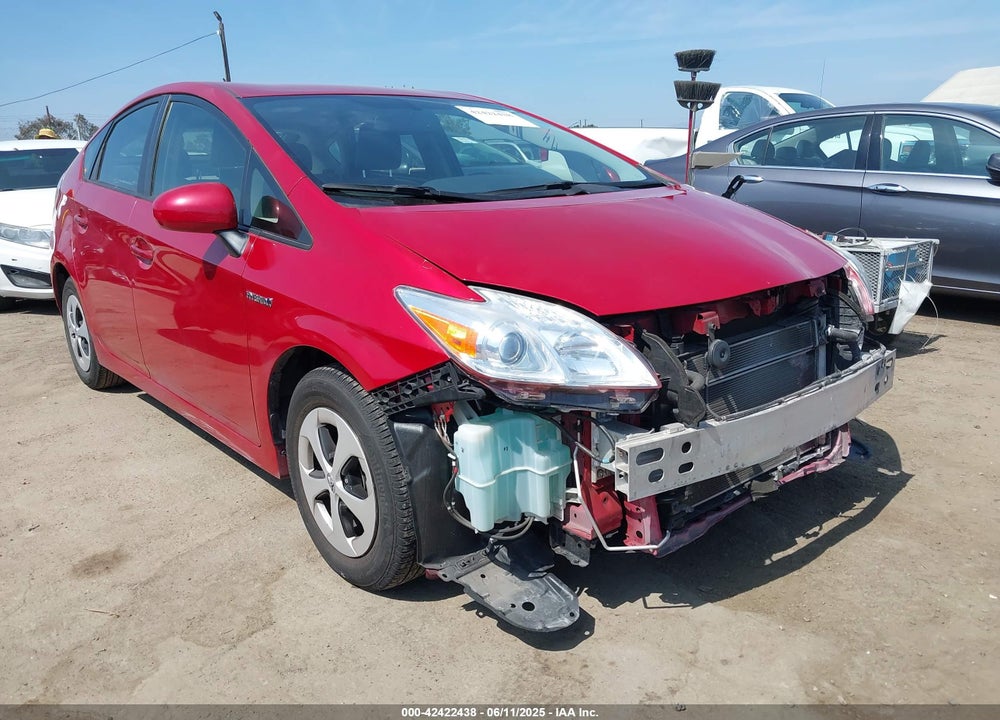 2013 TOYOTA PRIUS FOUR VIN: JTDKN3DU4D1627082