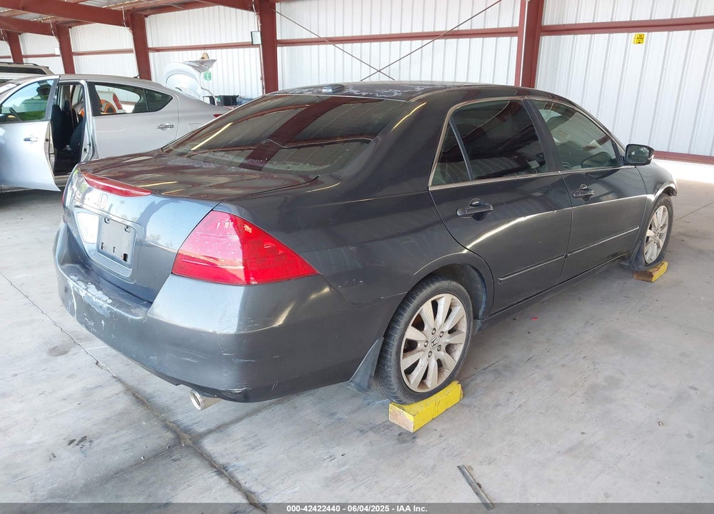 2007 HONDA ACCORD VIN: 1HGCM66557A085284