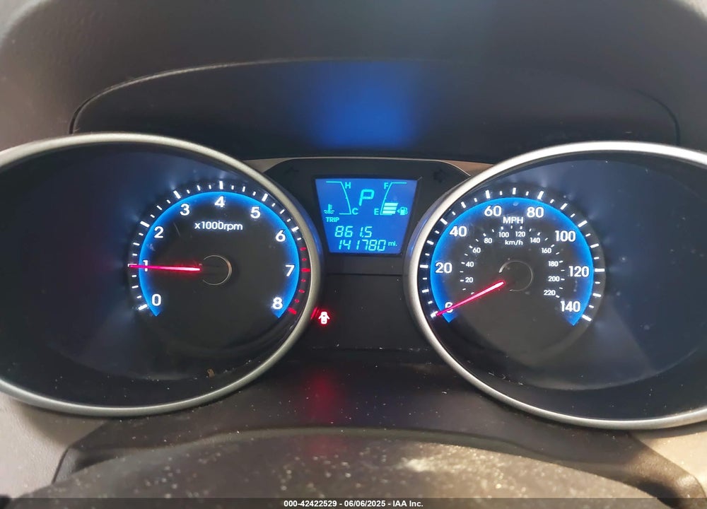 2012 HYUNDAI TUCSON LIMITED VIN: KM8JUCAC7CU542739