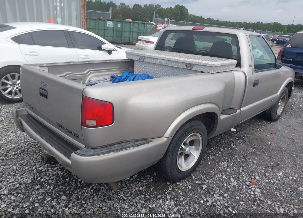 1998 CHEVROLET S-10 LS SPORTSIDE VIN: 1GCCS1446W8190522