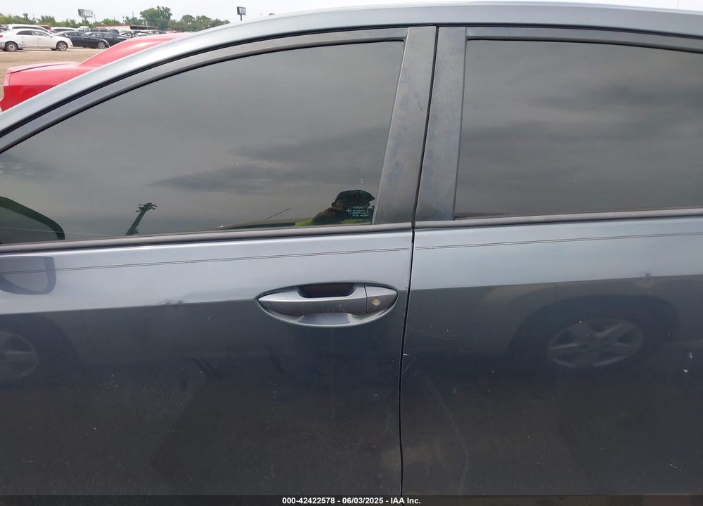 2016 TOYOTA COROLLA L VIN: 5YFBURHE6GP375814