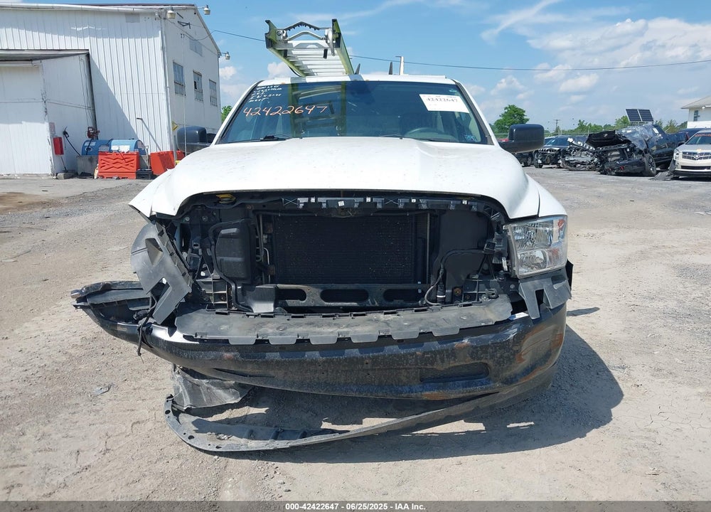 2014 RAM 1500 VIN: 3C6JR7DT1EG278102
