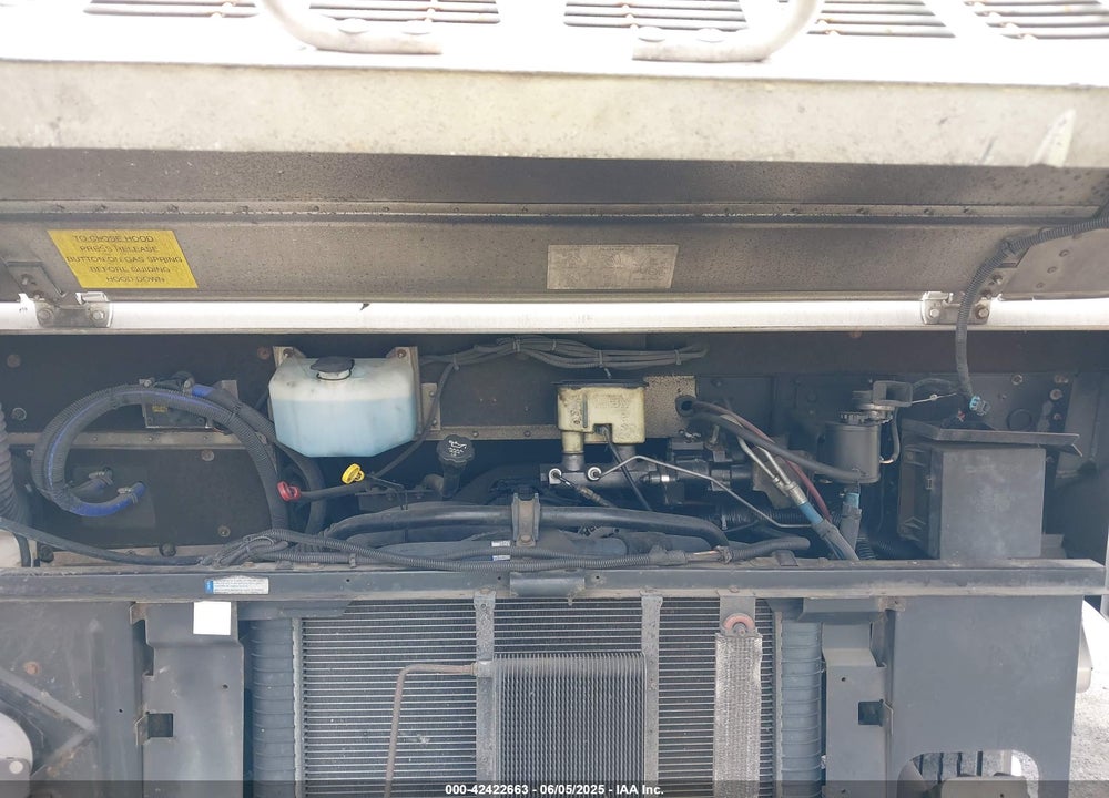 2008 WORKHORSE CUSTOM CHASSIS COMMERCIAL CHASSIS VIN: 5B4KPD28683432025